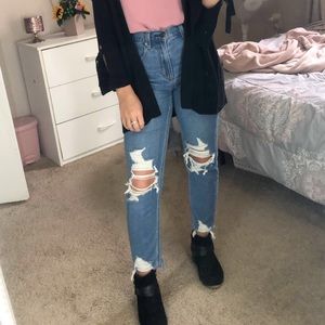 American Eagle High Waisted Jeans 👖